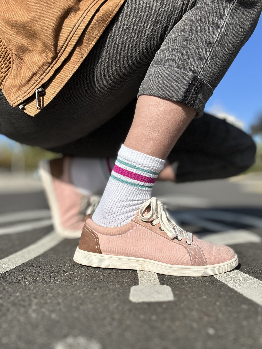 Fully padded foot and relaxed cuff means Merry Berry is ready for colder rides, runs, hikes, or relaxed dog walks