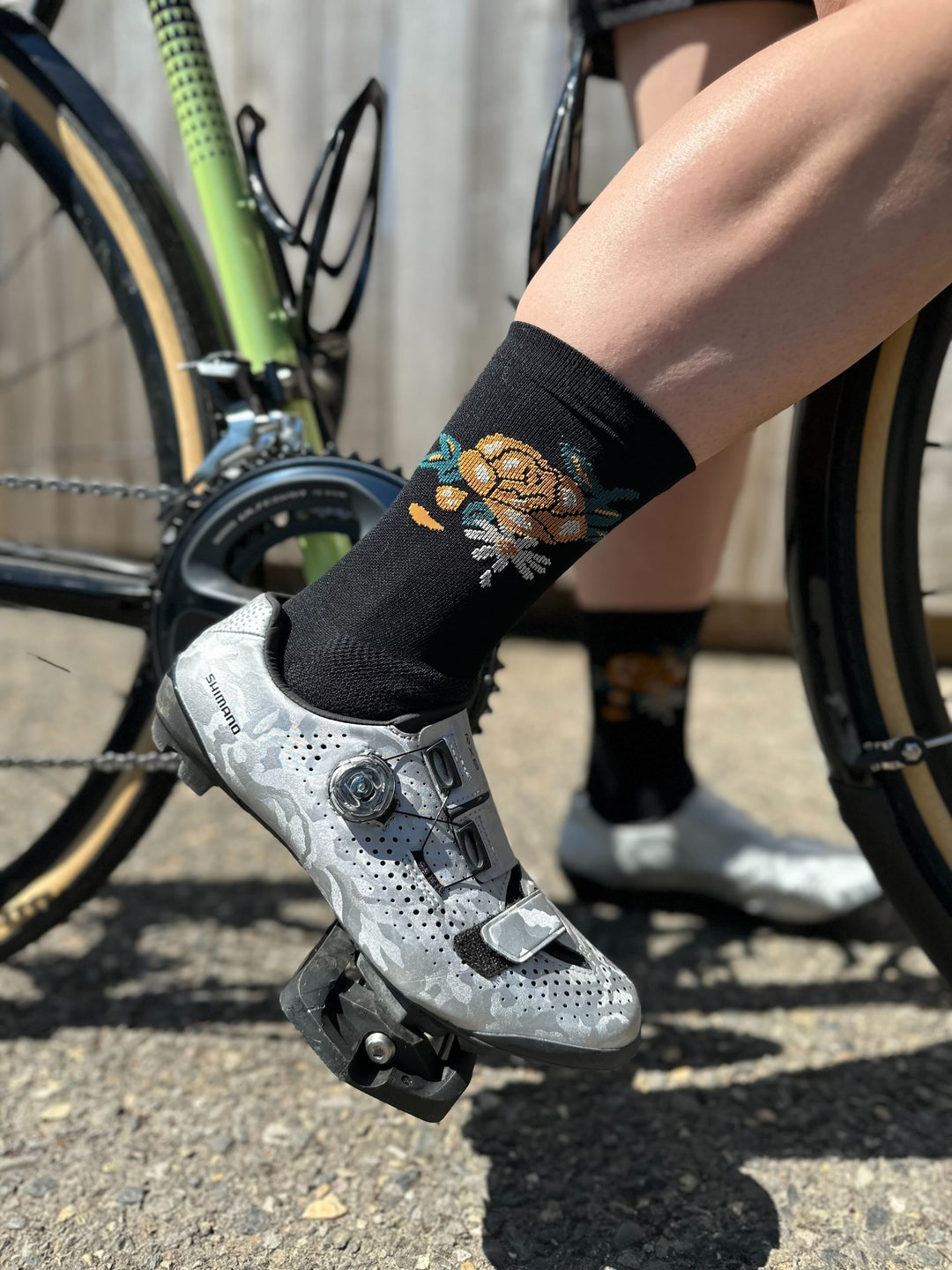 Soft, comfortable, and stylish socks celebrating Portland's iconic rose. Perfect for all-day wear, featuring vibrant colors and a unique design that showcases your love for the Rose City.
Perfect for running, cycling, or the gym. Made in the USA with recycled fabrics.