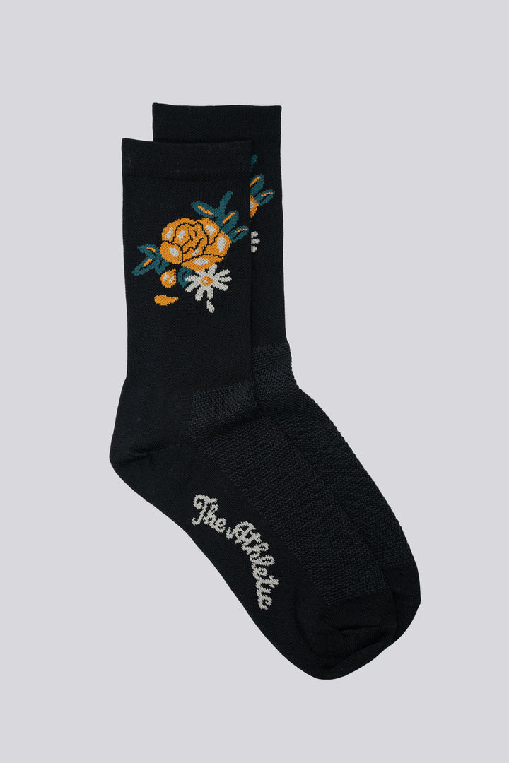 Soft, comfortable, and stylish socks celebrating Portland's iconic rose. Perfect for all-day wear, featuring vibrant colors and a unique design that showcases your love for the Rose City.
Perfect for running, cycling, or the gym. Made in the USA with recycled fabrics.